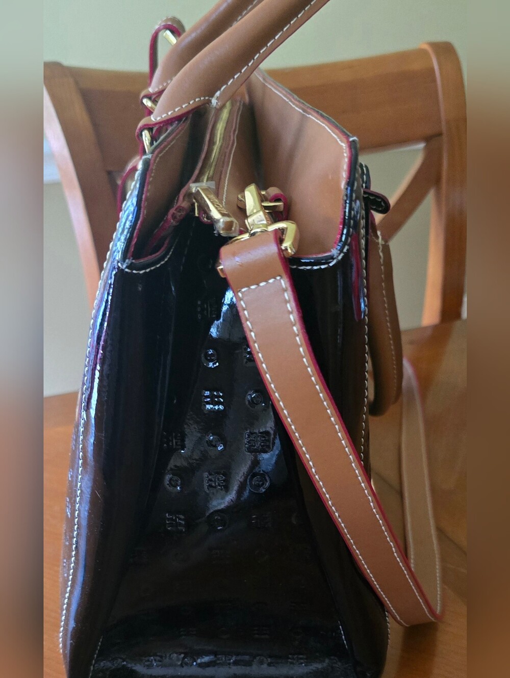Leather - Italian Patent Tote Bag w/Tan Red Accents, Double Strap, Structured - Picture 4 of 12